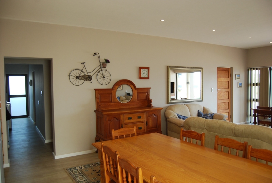 3 Bedroom Property for Sale in Calypso Beach Western Cape